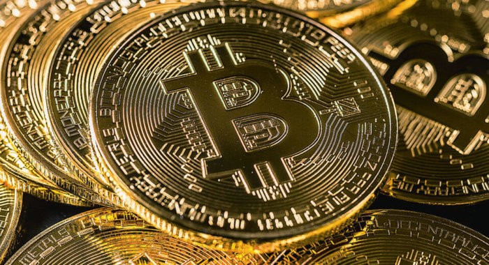 Что делать с биткоином: отвечает реальный бизнес