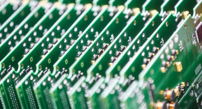 В России появились в продаже фермы для майнинга криптовалют