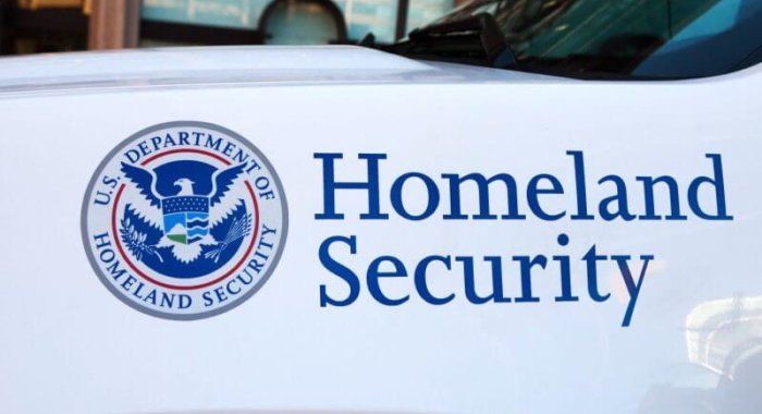 Правительство США присуждает грант в размере $750 тыс.