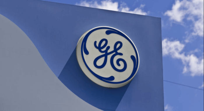 GE исследует блокчейн для управления самолетами