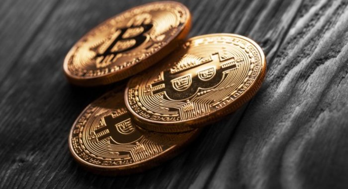 Южная Корея не запрещала биткойн, но из-за фейковых новостей цена упала