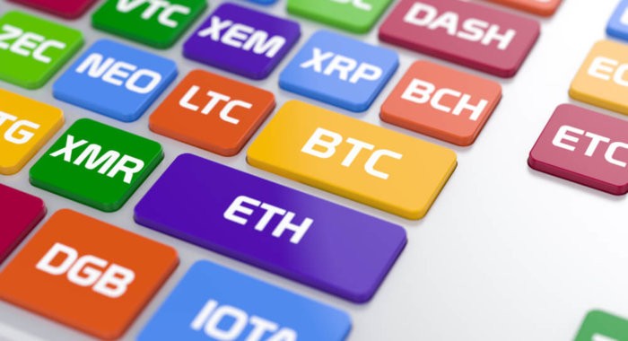 Цена BTC снижается, альткоины в раздрае