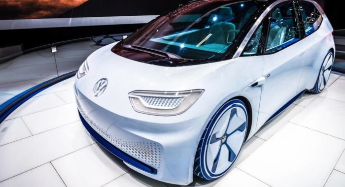 Volkswagen представил автомобиль, которого сам платит за мойку и подзарядку криптовалютой