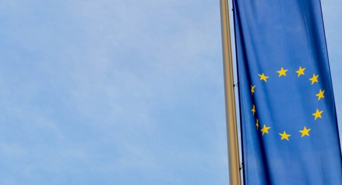 Европейский парламент: цифровые валюты могут использоваться как деньги
