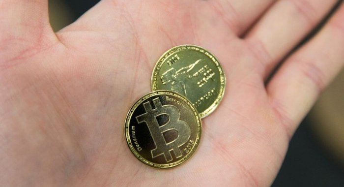 Французские табачные магазины будут продавать биткоины с 1 января