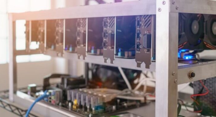 Директора школ наказаны за майнинг ETH