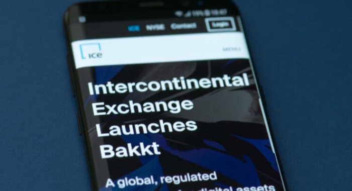 Binance: Вялый запуск Bakkt снизил цену BTC