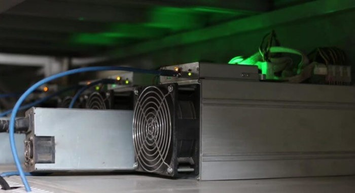 Bitmain испытывает сильный дефицит средств