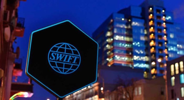 SWIFT планирует использовать блокчейн