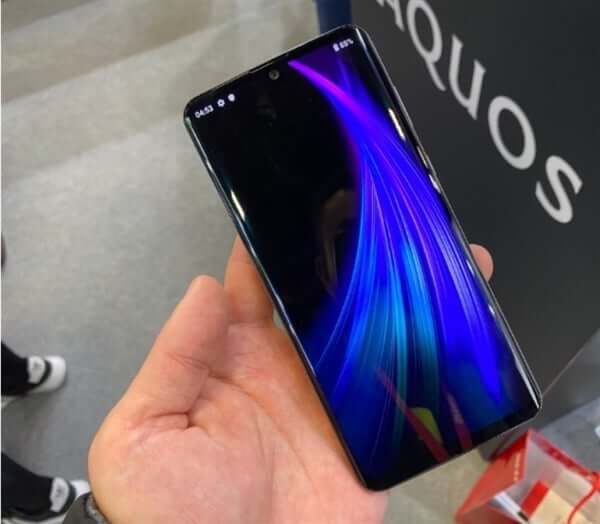 Sharp AQUOS Zero2