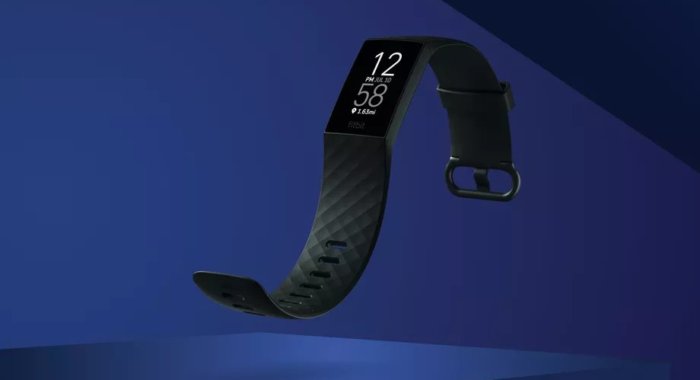 Новый фитнес-браслет Fitbit Charge 4 — в чём отличие?