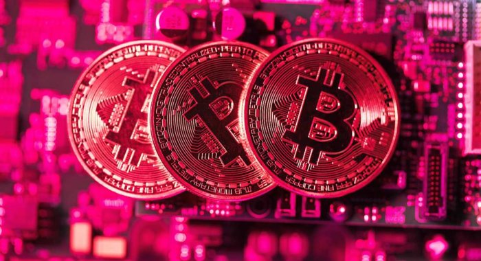 Крупные биржи устроят дамп BTC после халвинга