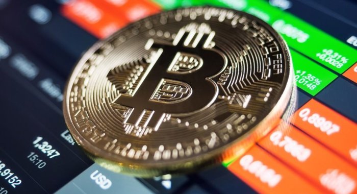 Влияние быков и медведей на цену биткоина уравнялось