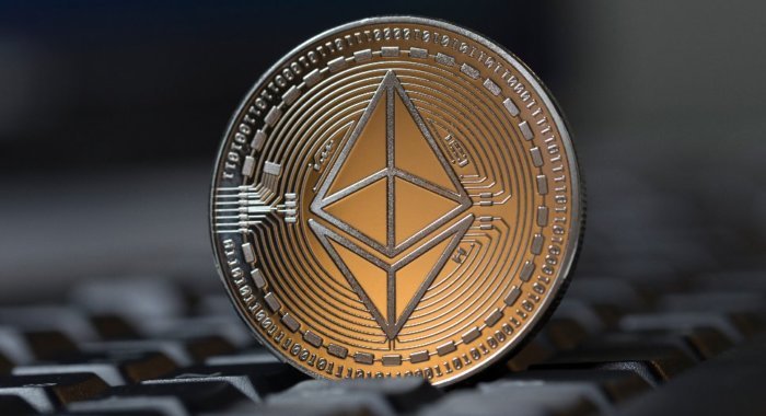В смарт-контрактах заблокировано более 15% Ethereum