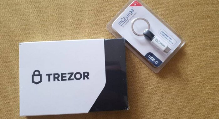 Руководство по аппаратному кошельку Trezor Model T