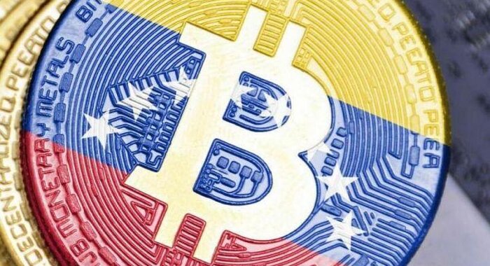 Венесуэла ввела оплату турецким и иранским компаниям биткоинами