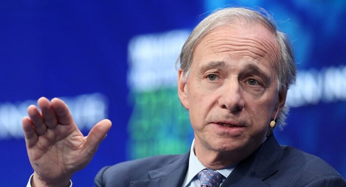 Глава инвесткомпании Bridgewater не исключает вложений в биткоин