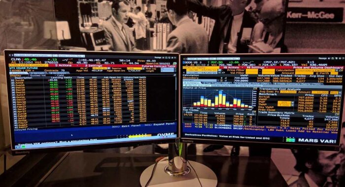 Платформа Bloomberg Terminal добавил цены 6 альткоинов