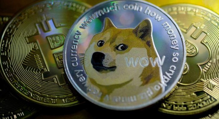 Биткоин и Dogecoin показывают небольшое и, вероятно, временное снижение