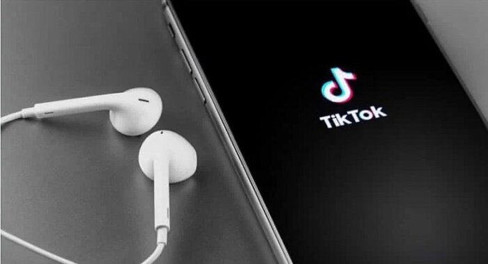 TikTok обошёл по количеству загрузок YouTube и Instagram