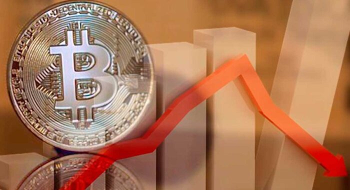 В понедельник цена биткоина в сети Pyth снизилась на 90% до $5400