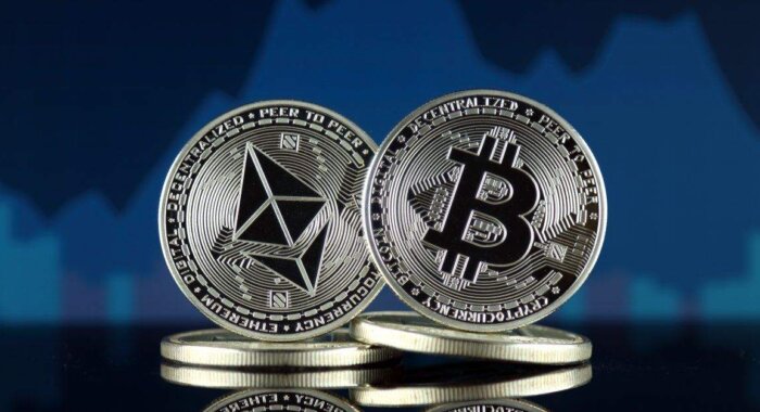 После фейкового сообщения в аккаунте SEC Ethereum вырос в паре с биткоином