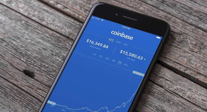 Акции биржи Coinbase отнесли к категории «умеренно покупать»