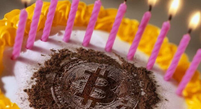 13 лет назад были опубликованы белые страницы криптовалюты биткоин