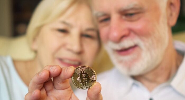 Fidelity и ForUsAll начинают внедрять криптовалюту для пенсионных планов