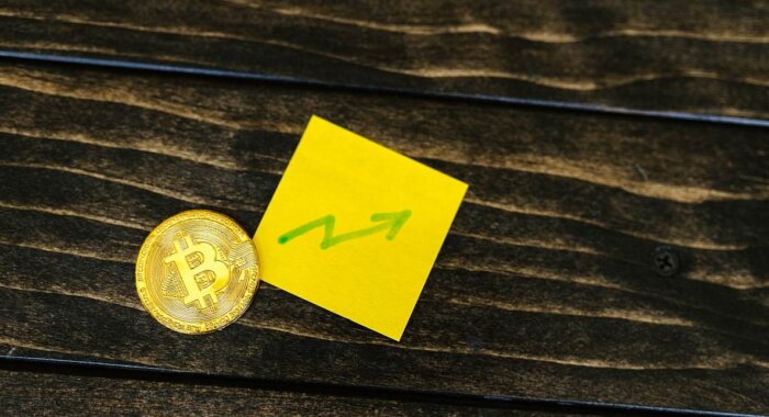 Может ли фрактал спровоцировать 100% ралли биткоина в декабре?