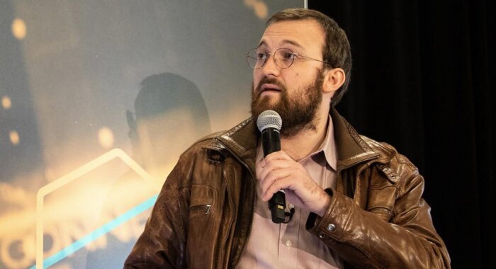 Создатель Cardano Хоскинсон недоволен особым статусом биткоина