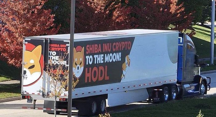 Армию SHIB вдохновил новый маркетинговый ход со слоганом «Shiba Inu ту зе мун»