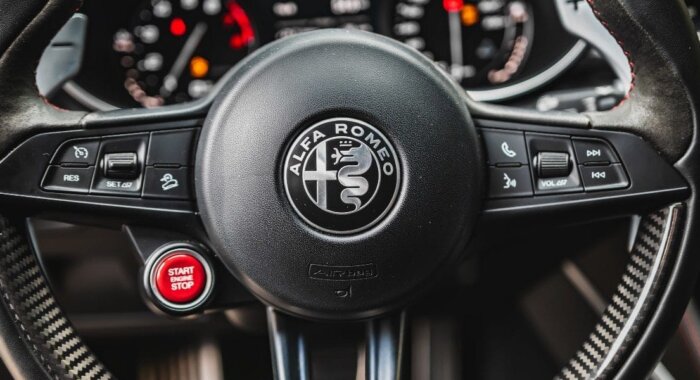 В Alfa Romeo придумали новый способ использования NFT