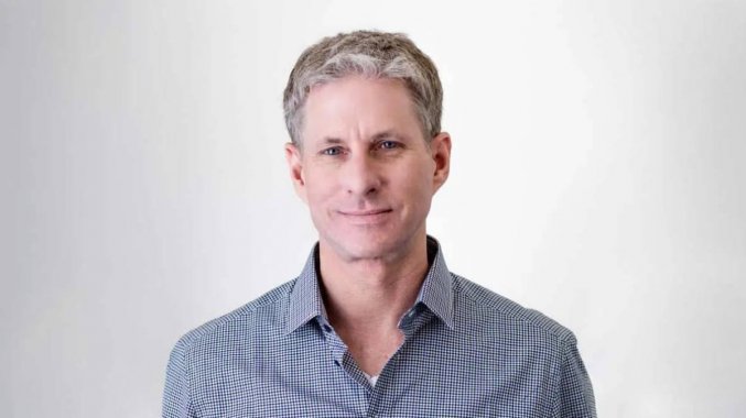 chris-larsen