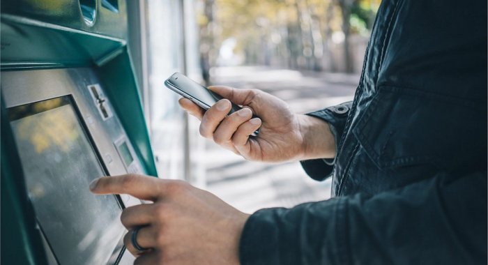Компания Bitstop представила банкомат, позволяющий выпускать NFT