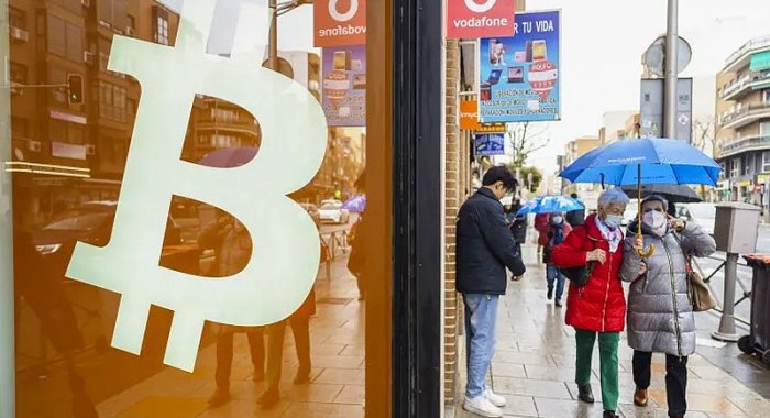 Опрос: каждый пятый американец связан с криптовалютой
