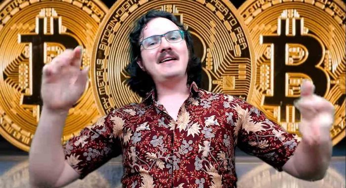Ларк Дэвис советует продолжать покупать биткоин на просадках