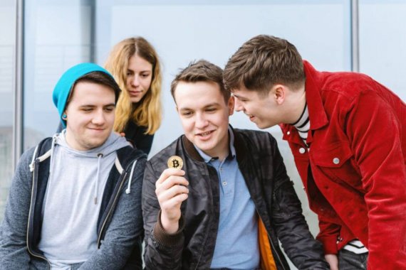 teens-crypto-watch