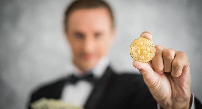 Институциональные инвесторы не продают свои криптоактивы