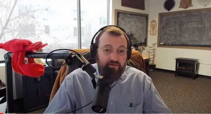 Ч. Хоскинсон иронизирует над мемами с Cardano от пользователей Reddit