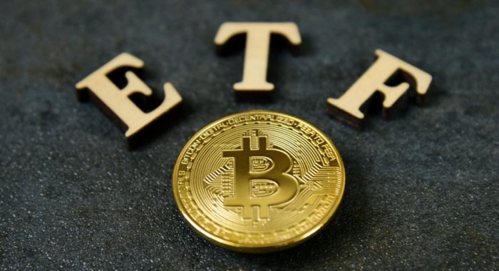 Grayscale просит чиновников одобрить одновременно все биткоин-ETF