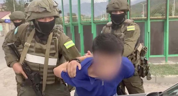 Полиция Казахстана задержала банду, создавшую нелегальные криптофермы