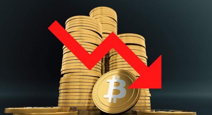 Курс биткоина под угрозой падения из-за истекающих опционов