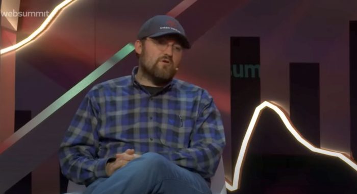 Основатель Cardano Чарльз Хоскинсон назвал Ethereum Classic мошенничеством