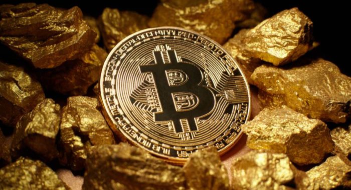 Биткоин продолжит дорожать вместе с золотом на фоне падения акций