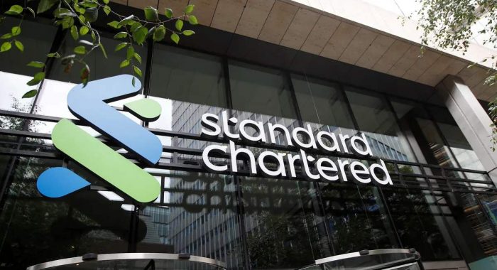 Аналитики Standard Chartered сохранили цену биткоина в $100,000 к концу года
