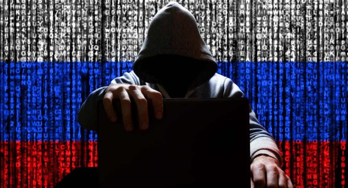 Киберпреступник ворует биткоины у россиян и отдаёт их украинцам