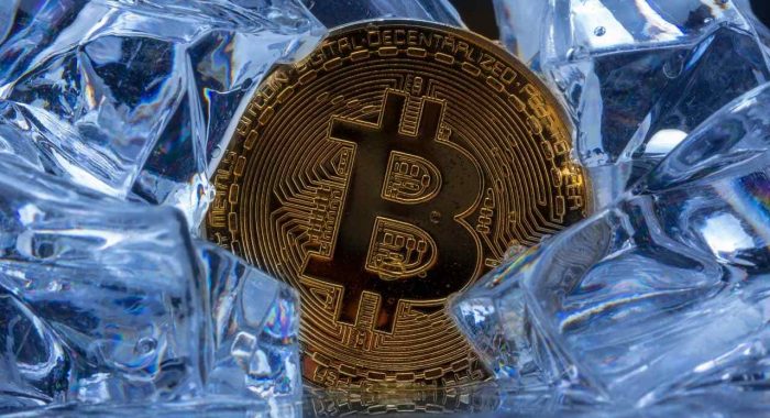 По просьбе SEC суд постановил заморозить активы Binance в США