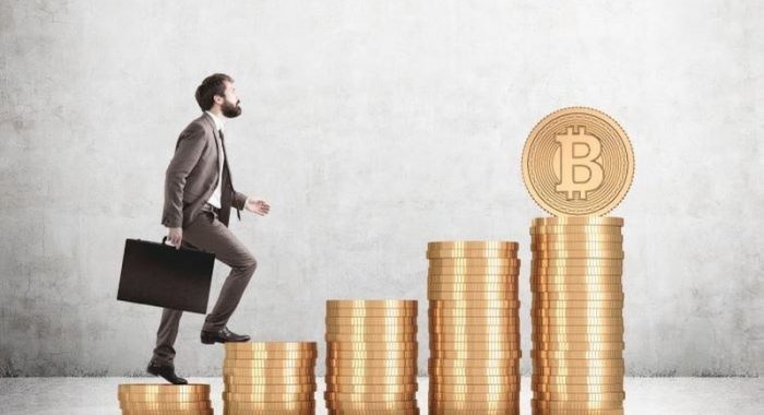 Заявка BlackRock на биткоин-ETF заставило криптофонды скупать BTC