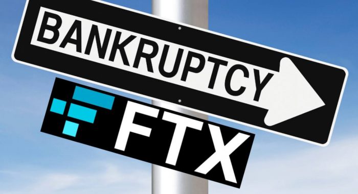 Клиенты биржи-банкрота FTX из России и Украины не смогут вернуть активы